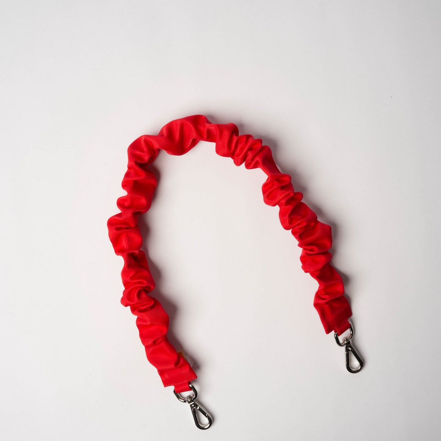 Curly Strap