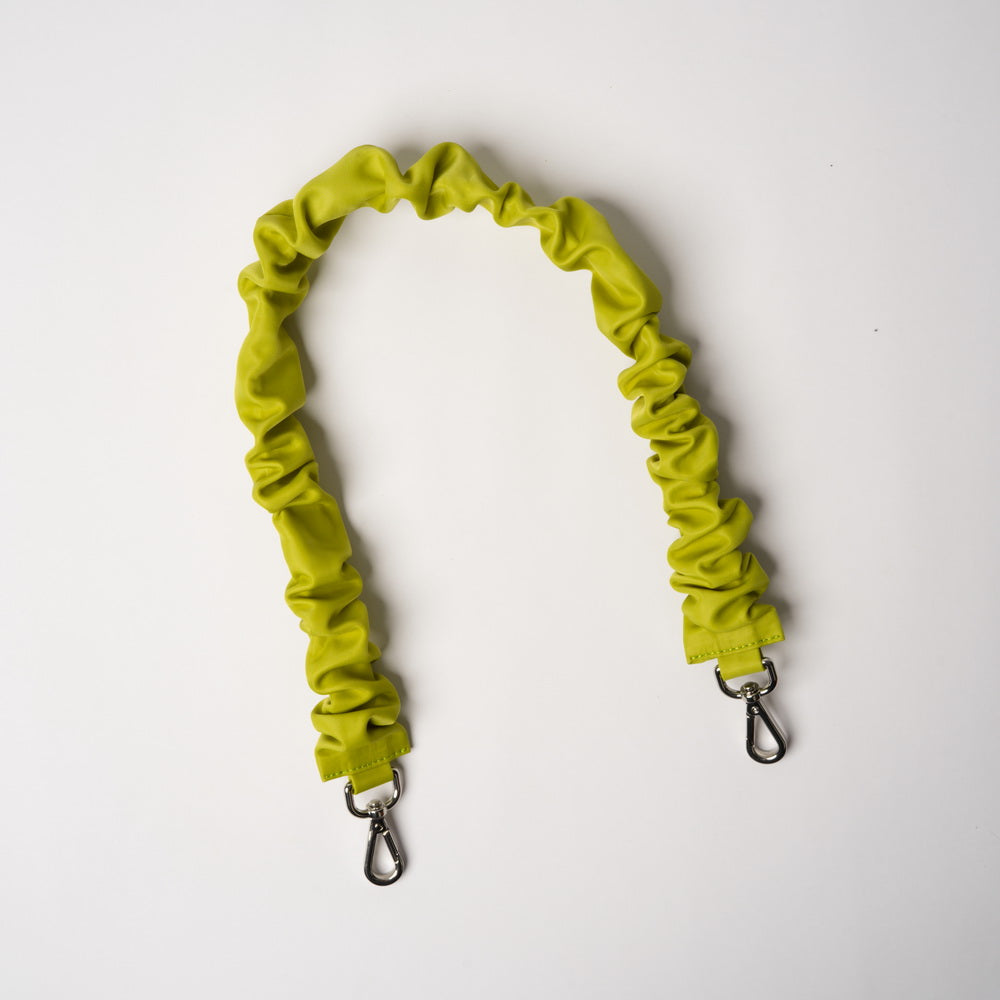 Curly Strap
