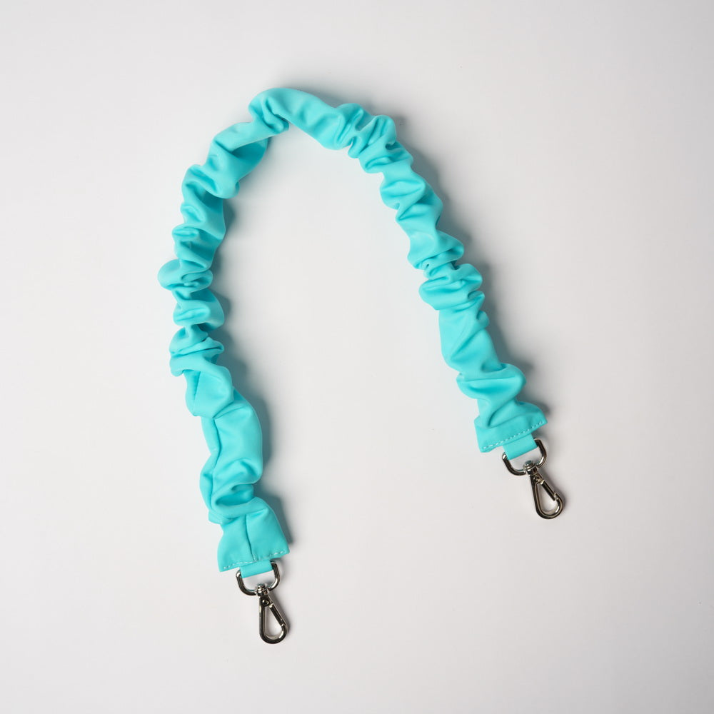 Curly Strap