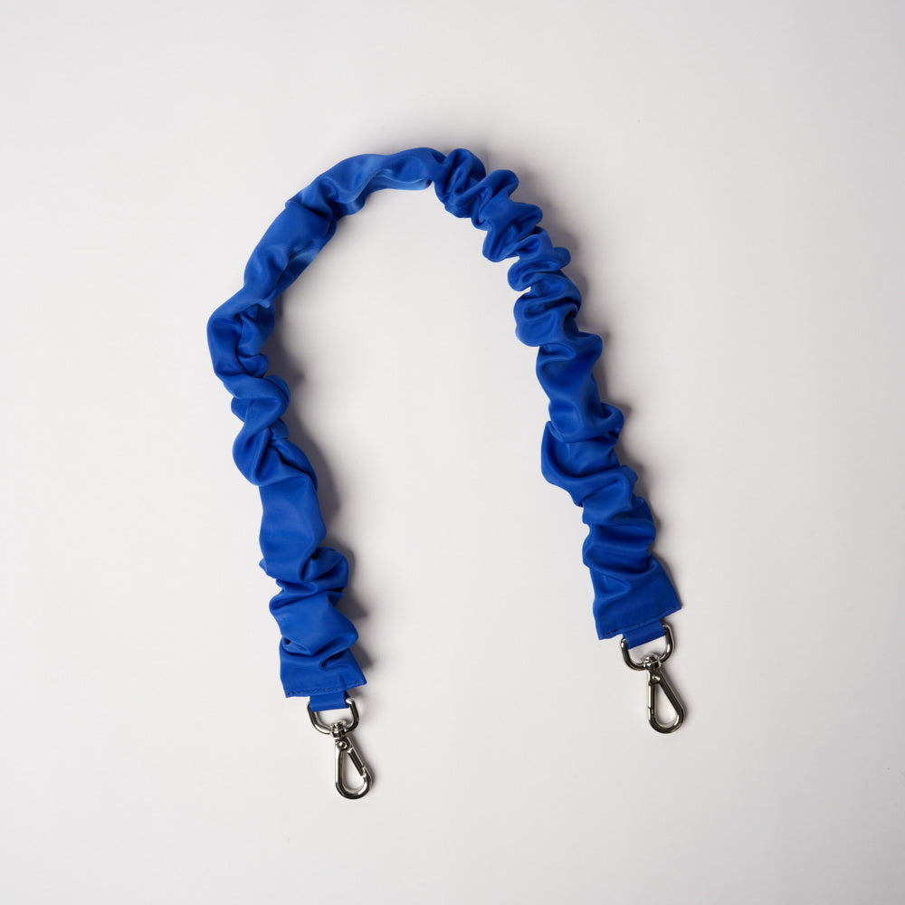 Curly Strap