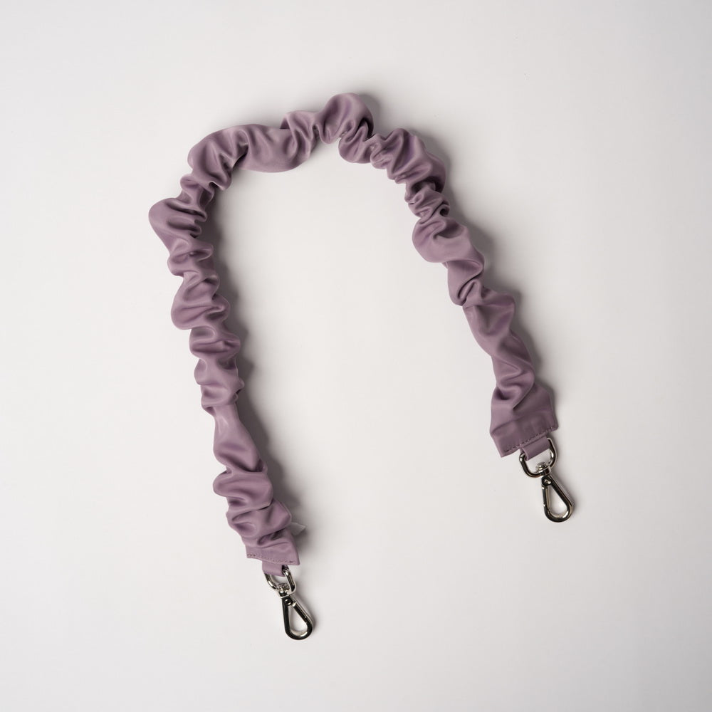 Curly Strap