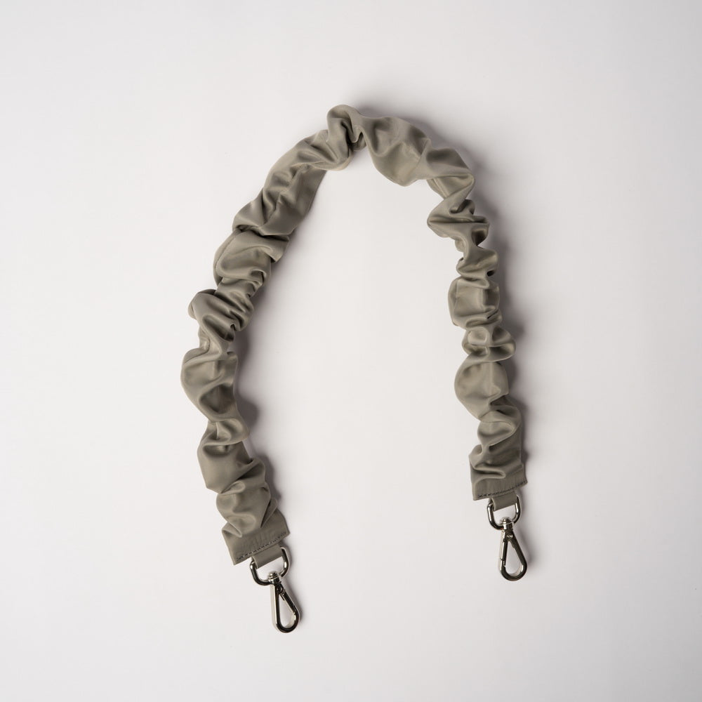 Curly Strap